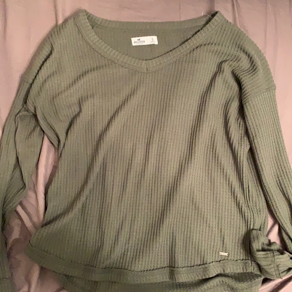 Hollister, long sleeve, green sweater